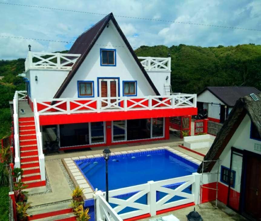 Triangle Huts Hotel Pagudpud Luaran gambar