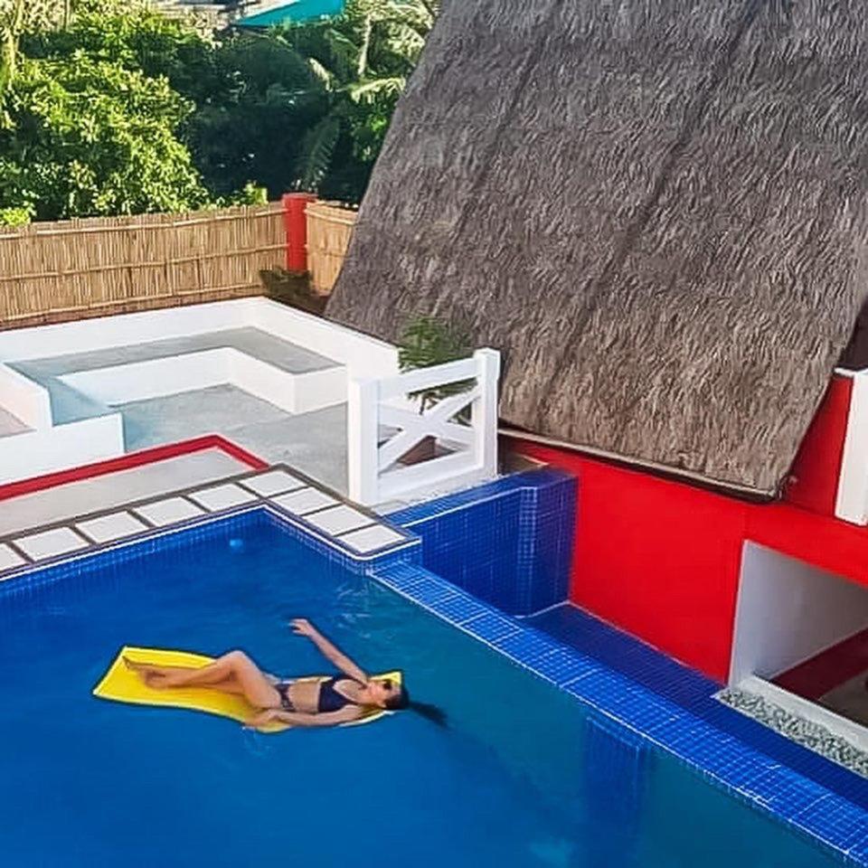 Triangle Huts Hotel Pagudpud Luaran gambar