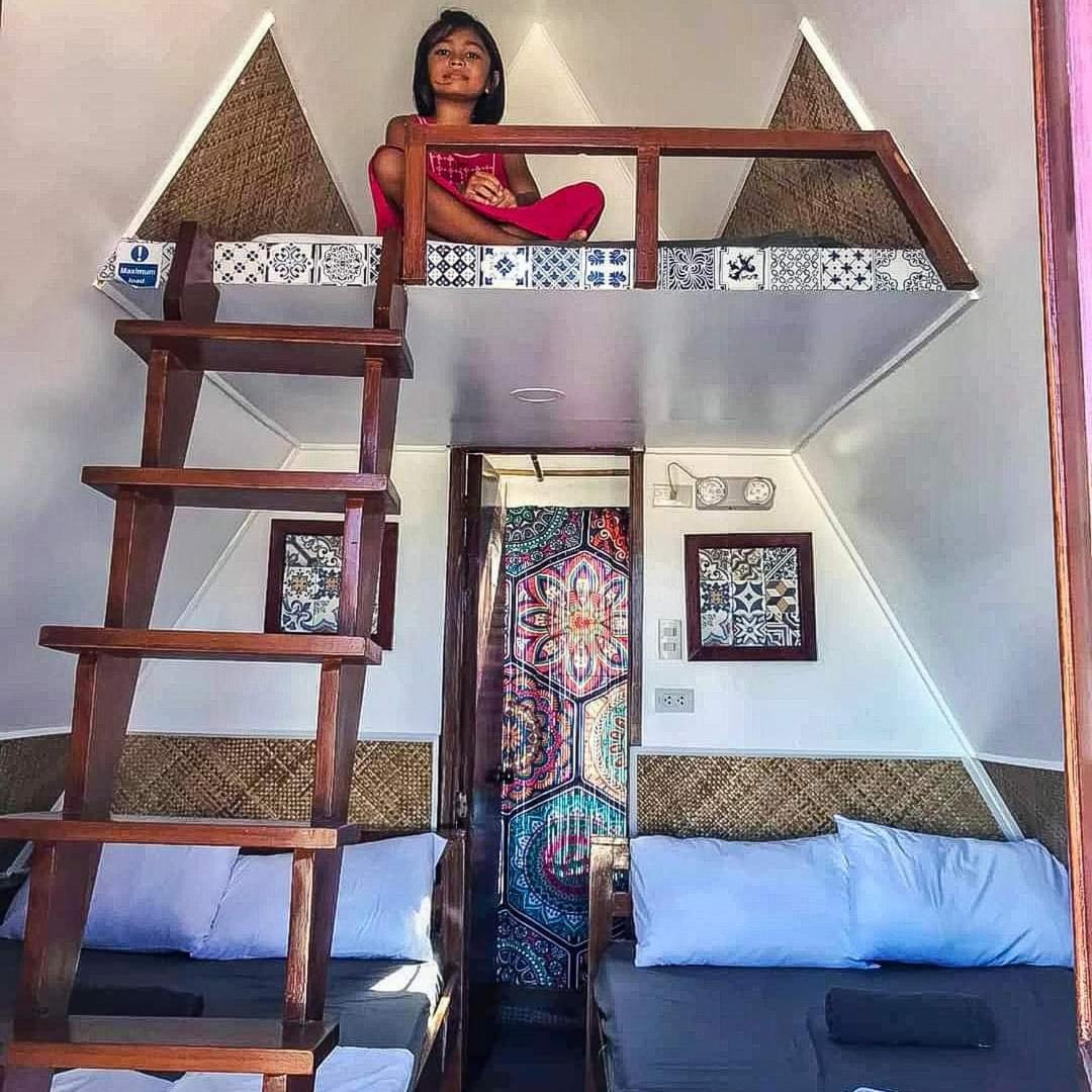 Triangle Huts Hotel Pagudpud Luaran gambar